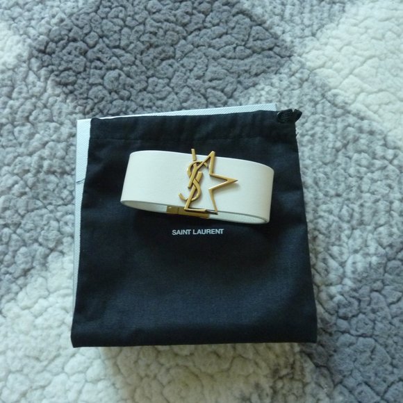 SAINT LAURENT Leather 'YSL' Monogram Star Bracelet - Picture 9 of 13